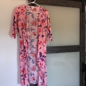 LuLaRoe Shirley size S